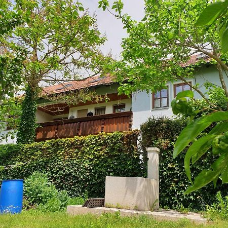 Ferienwohnung Wagner Altenthann エクステリア 写真